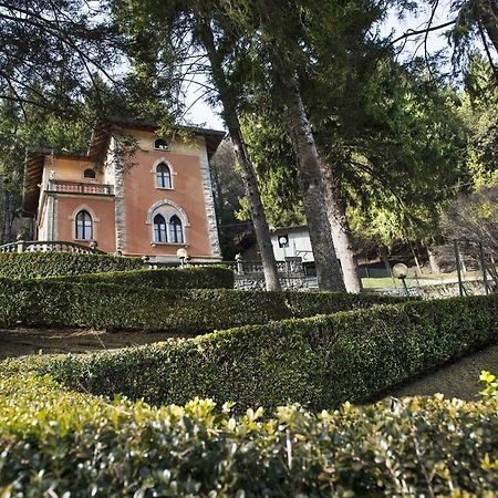 Villa Pinetina B&B Lasnigo Phòng bức ảnh