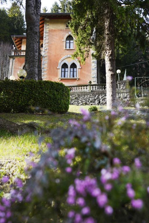 Villa Pinetina B&B Lasnigo Ngoại thất bức ảnh